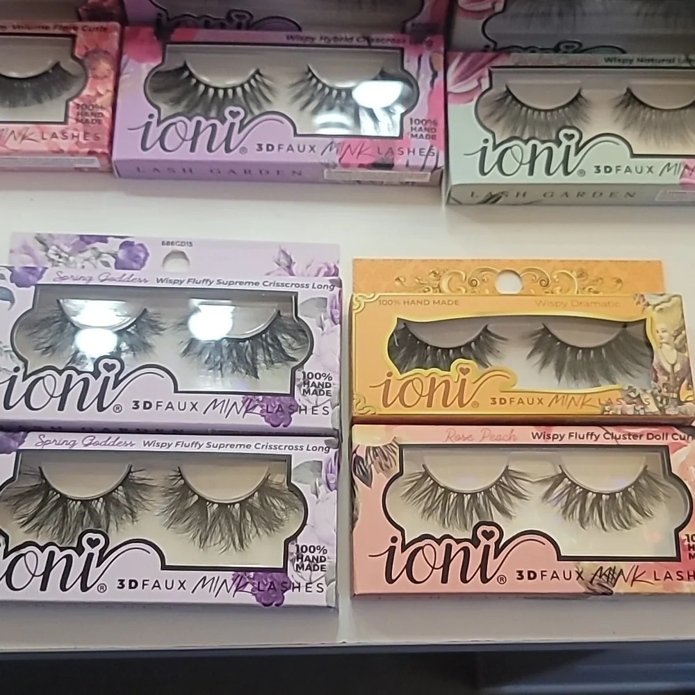 Ioni lashes - Picture 6 of 6